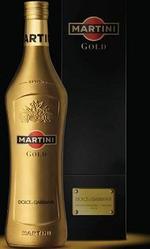 Monica Bellucci tourne la "Dolce Vita" pour Martini Gold by D&G