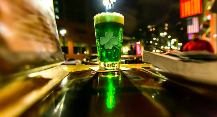 Whisky et bière pour la Saint Patrick : La fête irlandaise la plus festive de l'année !